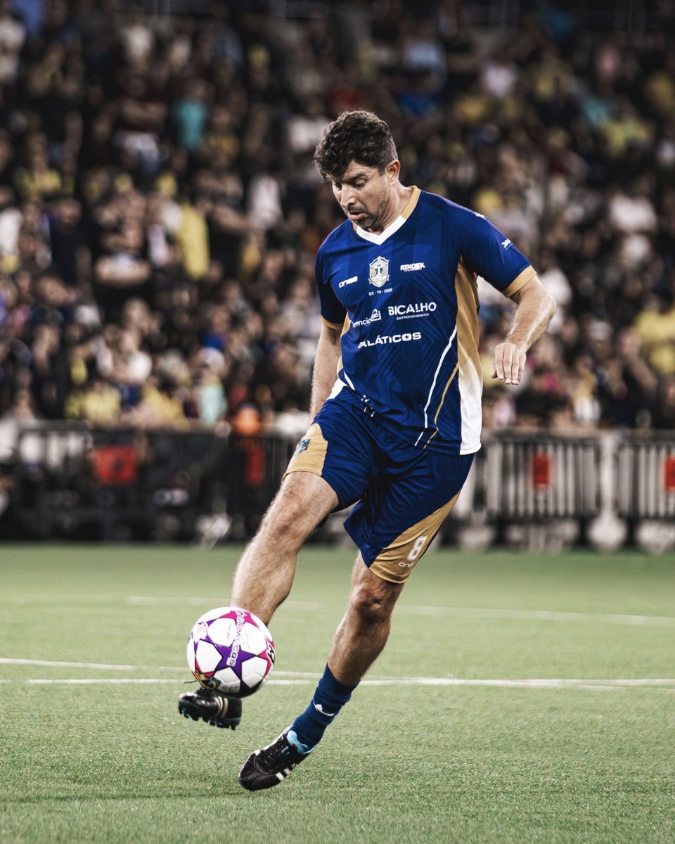 tchecobr's tweet photo. Football and its unforgettable moments. The All-Star Game.

كرة القدم ولحظاتها التي لا تُنسى. مباراة كل النجوم. https://t.co/Zd1V9a9LOv