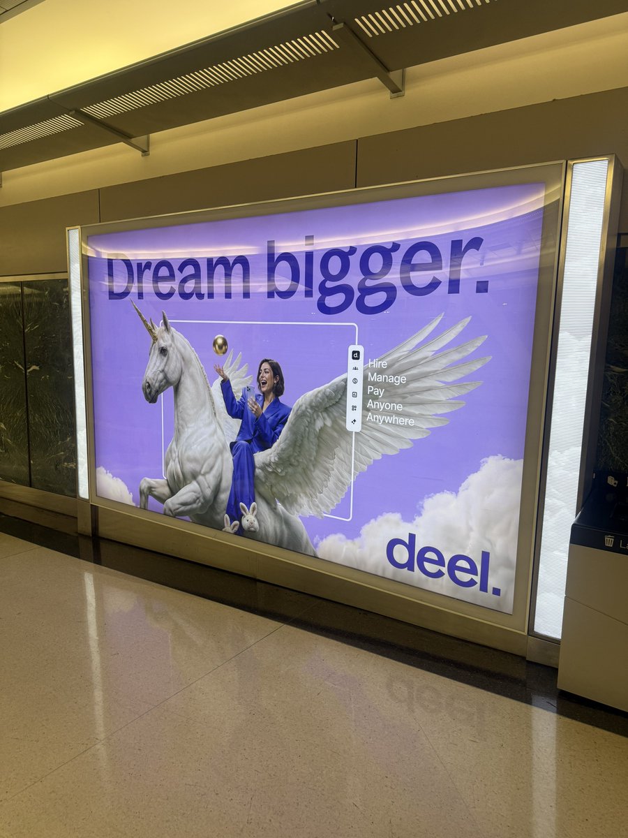 MikeMoves's tweet photo. Saw this at the airport in SF. Good message.

Dream bigger. https://t.co/ZIn1HJw52R