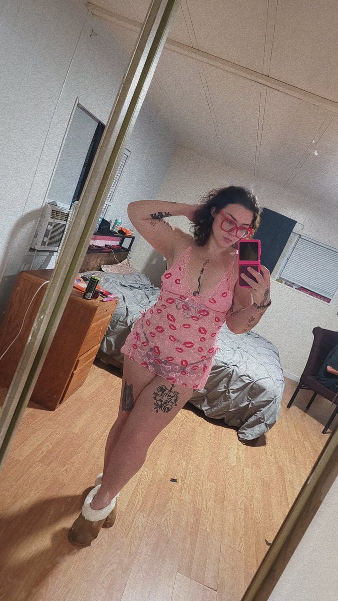 Stephh0329's tweet photo. Long time no see 😛 
#thickgirls #contentsales https://t.co/M6AJHk48hn