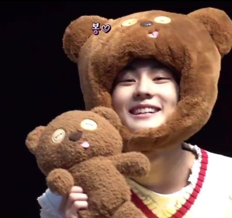 yang_9un's tweet photo. 와 존나귀여워미친…. https://t.co/sGkvx0aXYZ