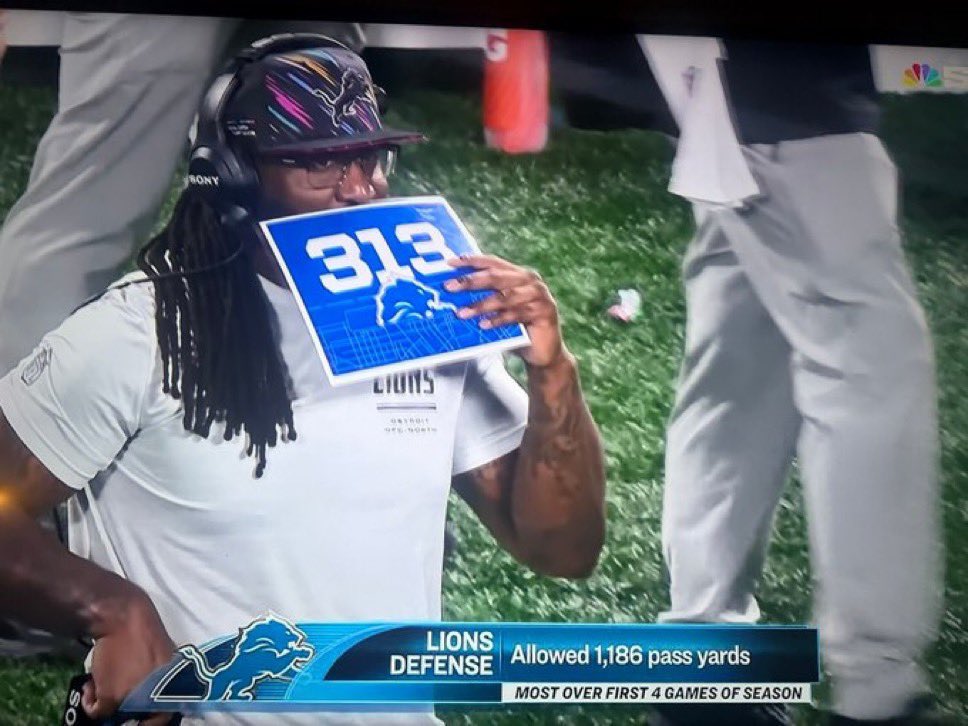 logan_lewan4's tweet photo. Leave my team https://t.co/MxGgQC1bX3