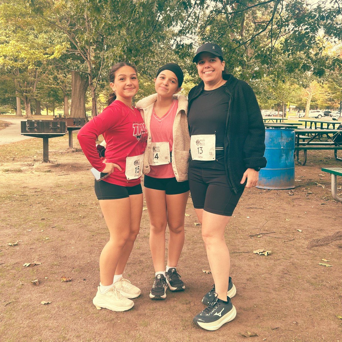 torres_albano's tweet photo. We did it! ππ»ββοΈππ»ββοΈππ»ββοΈβ€οΈ Our first 5K together at Miles for Mutts! πΎ
I finished in 32:48, and both girls did amazing and finished ahead of me! π So proud of them and so happy we got to do this together!
#MilesForMutts #5K #RaceDay https://t.co/T5f5PLOTSg