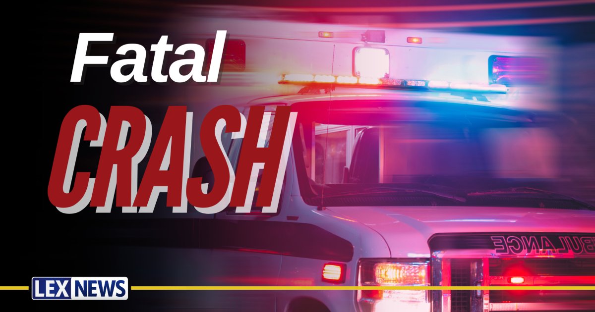 LEX18News's tweet photo. FATAL CRASH: Two people are dead following a motorcycle crash Sunday night on Versailles Road in Frankfort, according to the Franklin County Coroner's Office. Versailles Road remains closed while investigators work the scene. https://t.co/TDqTqQbk53