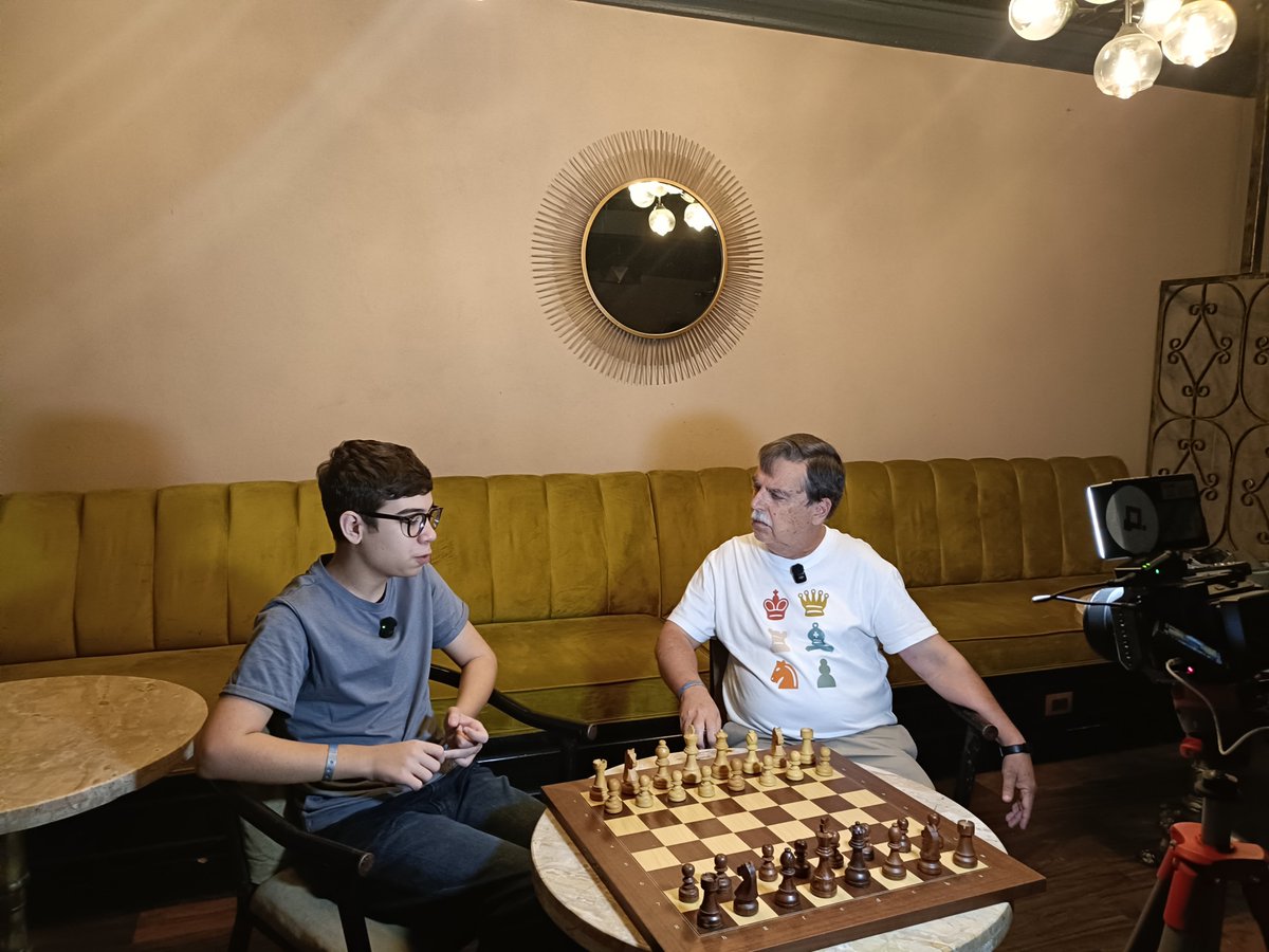 morsa's tweet photo. https://t.co/yMto8dD6jM entrevista con el GM de 12 años, Faustino Oro https://t.co/qtQLXPel12