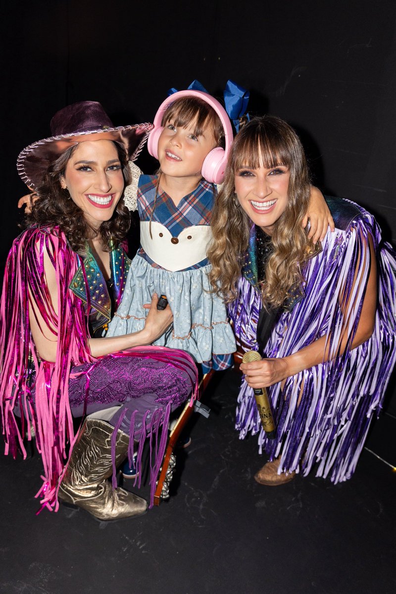 haashoficial's tweet photo. Guadalajara!!! Ya los extrañábamos! Gracias por tanta energía y por siempre hacernos sentir en casa, la pasamos increíble!!! #Girahaashville2026 🌵🤠👢❤️ #FiestasdeOctubre https://t.co/oJehQPprmk