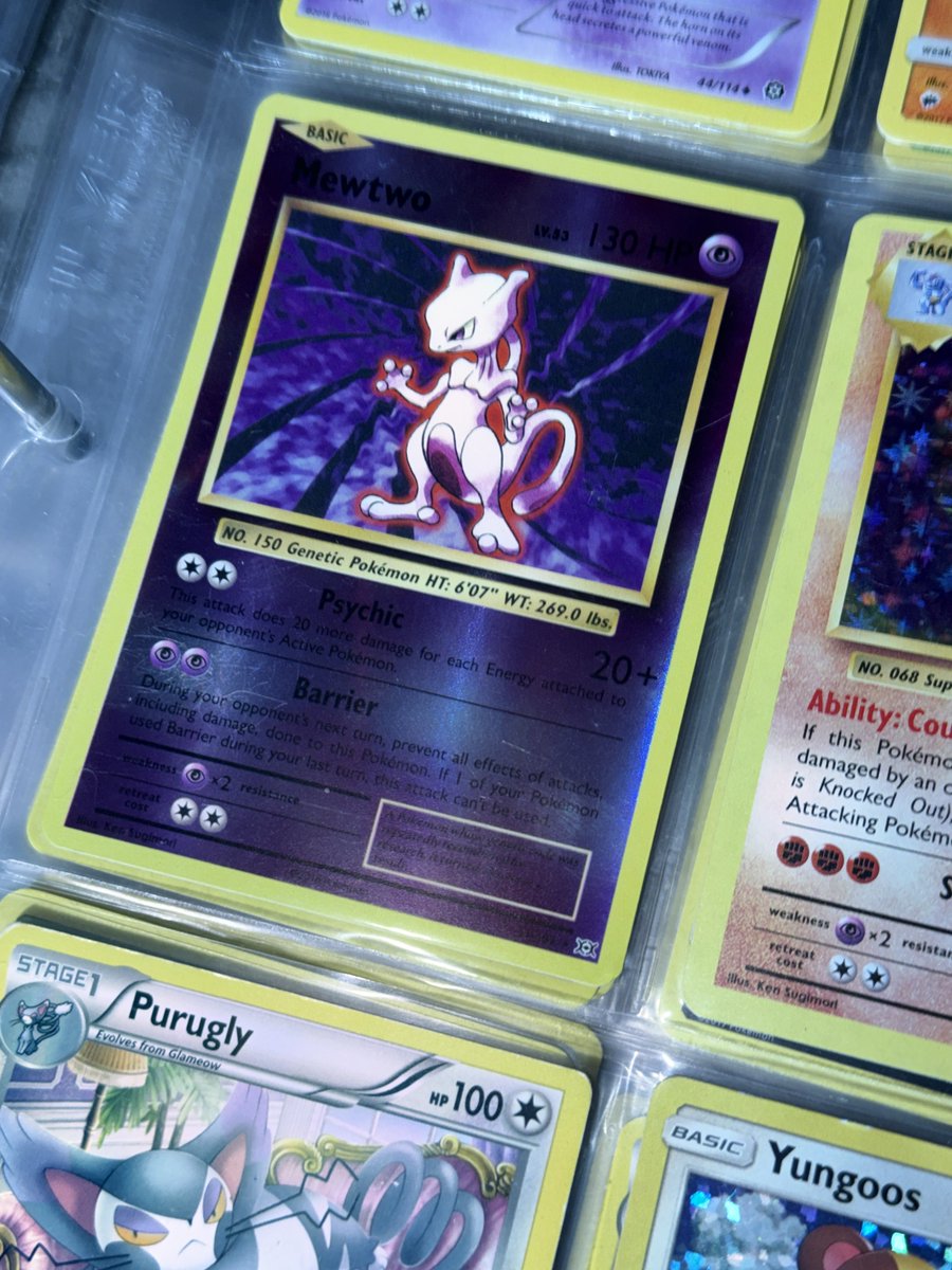 logycatt's tweet photo. Sister just randomly has cards worth thousands (i think? According to google) https://t.co/GhNbNbgz2M