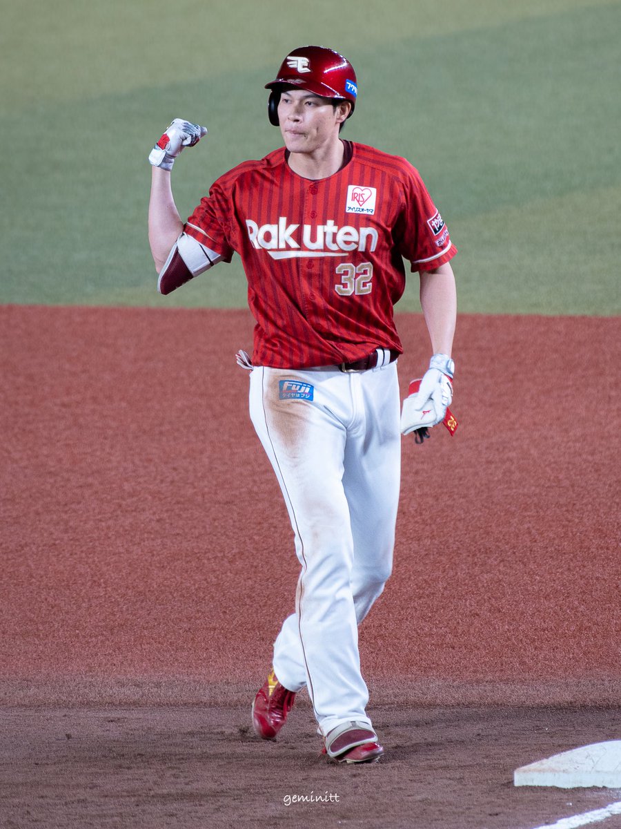 _geminitt's tweet photo. 2026.10.04 ZOZOマリンスタジアム

先頭打者での出塁、ライトの守備も9回ツーアウトからの内野安打も全部カッコいい‼️💯マリンまた来年💫
#中島大輔 選手 https://t.co/qNKu0YgKx2