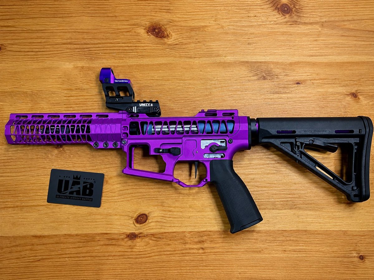 purple_Airsoft's tweet photo. マンクラ、レトロのメカボを使い
@tamapipesecond 様に
最高のエアガンを作成頂きました。
軽く、静かで、精度の高い
本当に最高の一丁です。
撃ち心地が良すぎて弾の消費が
早いのが悩みですが
銃の性能に見合うような
プレイヤーになることが当面の目標です。 https://t.co/EjrTOmfGzK