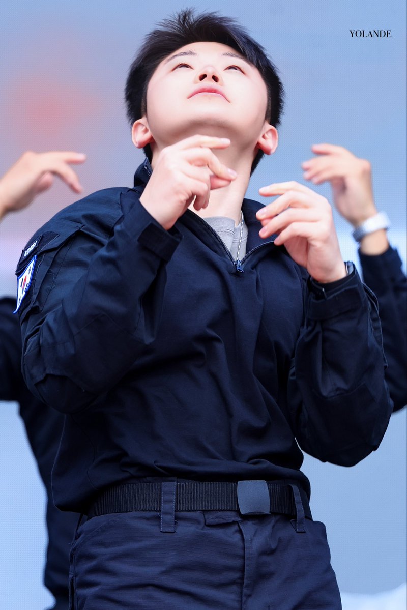 Svt_yolande's tweet photo. 261005
#세븐틴 #SEVENTEEN #WOOZI #우지 #이지훈 https://t.co/mztMGRW4lu