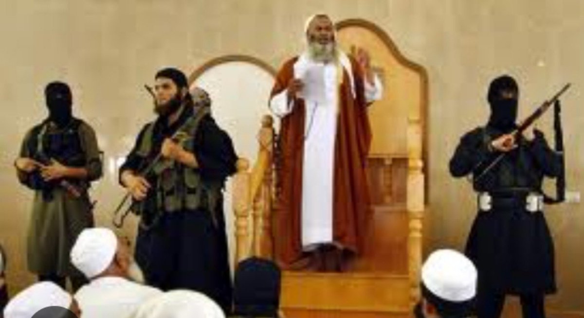 muwahid_writes1's tweet photo. -The true lion of Gaza
the one who tried to establish an “Islamic Emirate” in Gaza, was killed by elites of Hamas Movement at Masjid Ibn Tayymiyah there. (For more reliable information, see internet, Islamic Emirate in Rafah)
-The true cause of Palestine is cause to establish Islamic System and not nationalistic projects.
-One fought for nationalistic cause and another for Islamic cause.