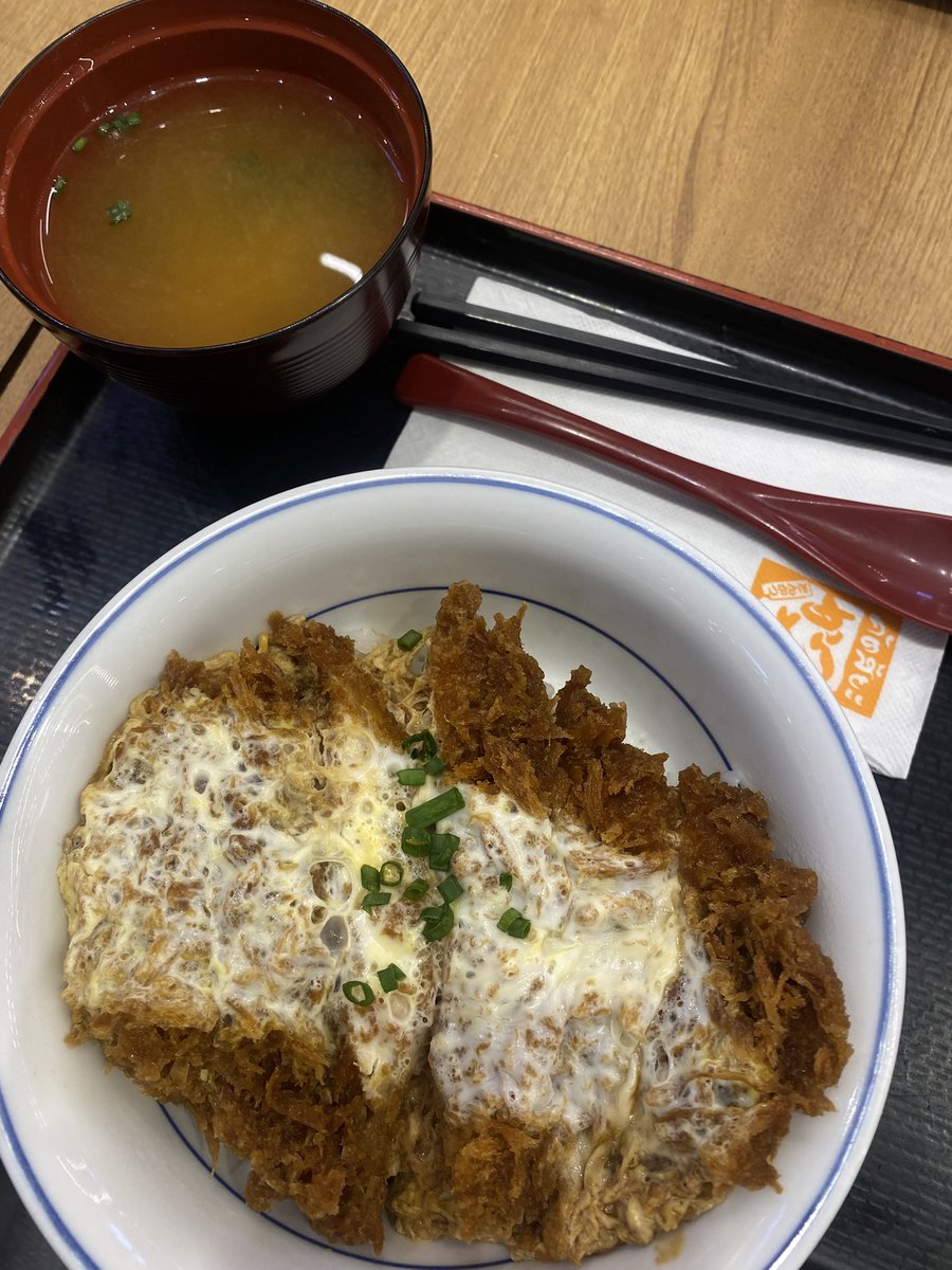 NewDream24's tweet photo. 🥳 ทุกคนนนน คัตสึยะจัดโปร Mix & Match เฉพาะใน LINE MANเหลือ 239฿🍱✨
📍จับคู่เซ็ตเองได้ครบทั้งจานหลัก ของทานเล่น เครื่องดื่ม ยังมีโปรเด็ดๆอีก ไปส่องก่อนได้น้าา💚
👉https://t.co/L3nX0BjDU6
#Katsuya #คัตสึยะ #LINEMAN #โปรโมชั่น #อร่อยบอกต่อ #โปรดีแนะนำ #โปรดีบอกต่อ #อร่อยไปแดก https://t.co/skk70VQKUc