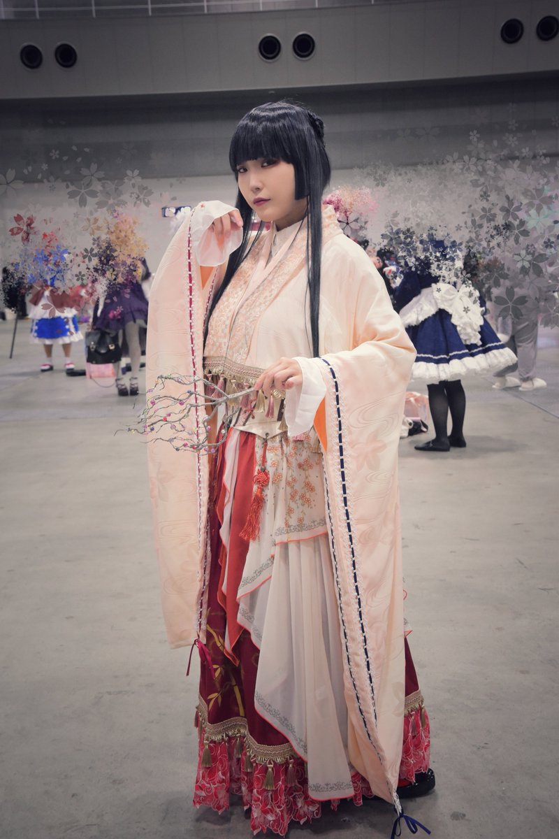 grenier_Laurant's tweet photo. cos/東方Project

      蓬莱山輝夜(アレンジ衣装)

撮影:アンさん( @lieutenantA )
#秋季例大祭13  #例大祭コスプレ https://t.co/YtUjD4R9Gt