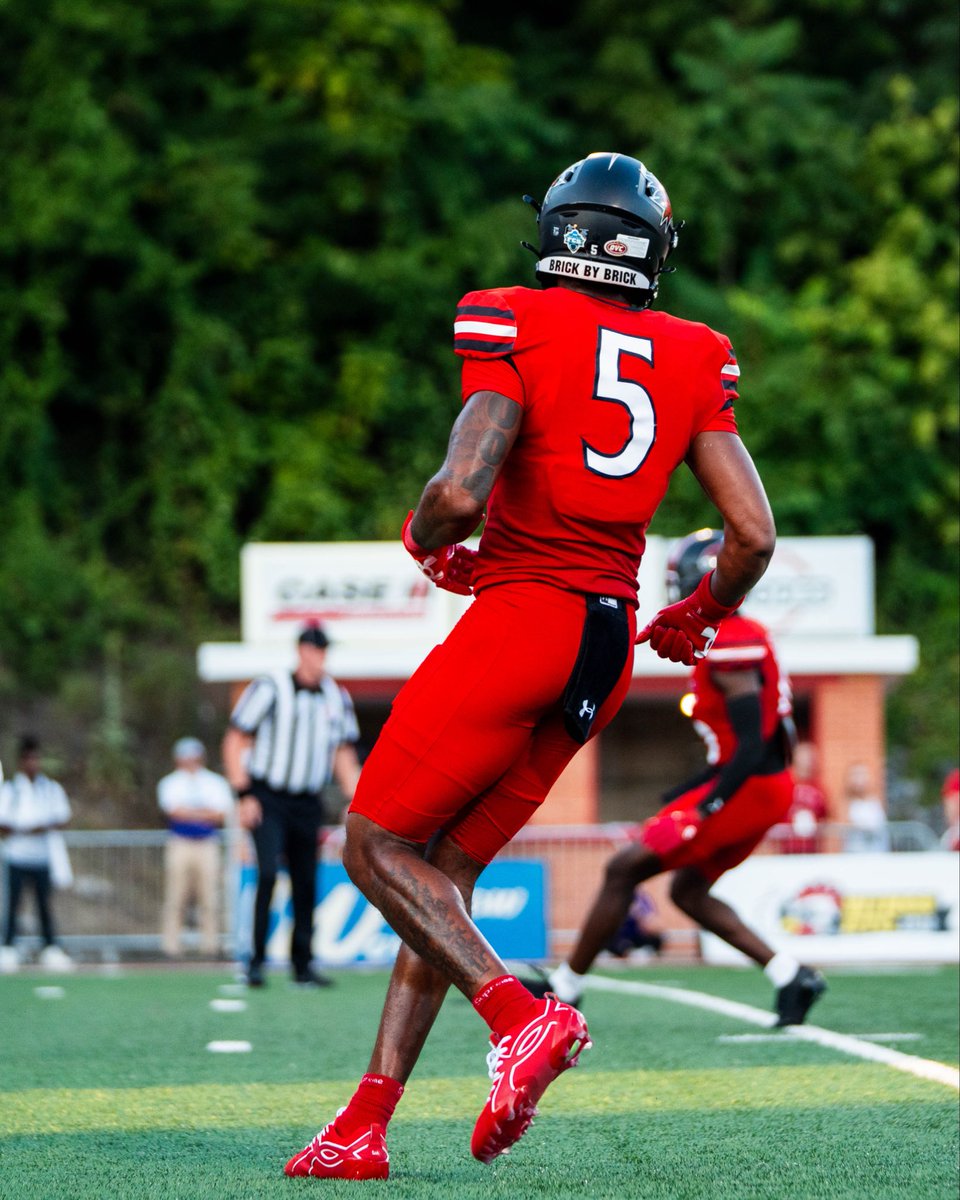 J5ANTASY's tweet photo. Thank You Jesus ❤️ @SEMOfootball https://t.co/1U5FfFjHYk