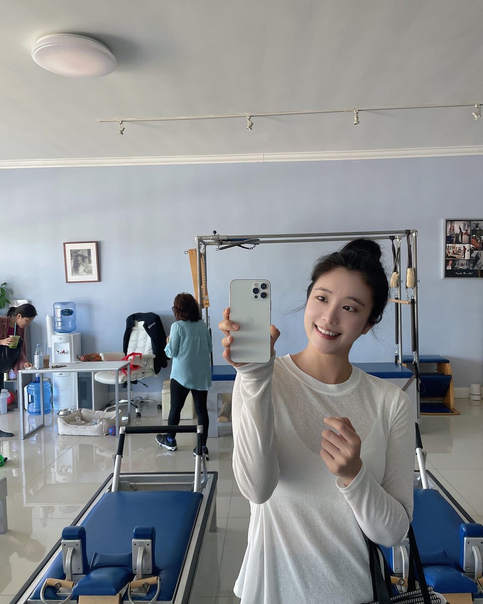 Anne4ar's tweet photo. Everyone  hurry up and get up to exercise! https://t.co/UePXz4aMAD