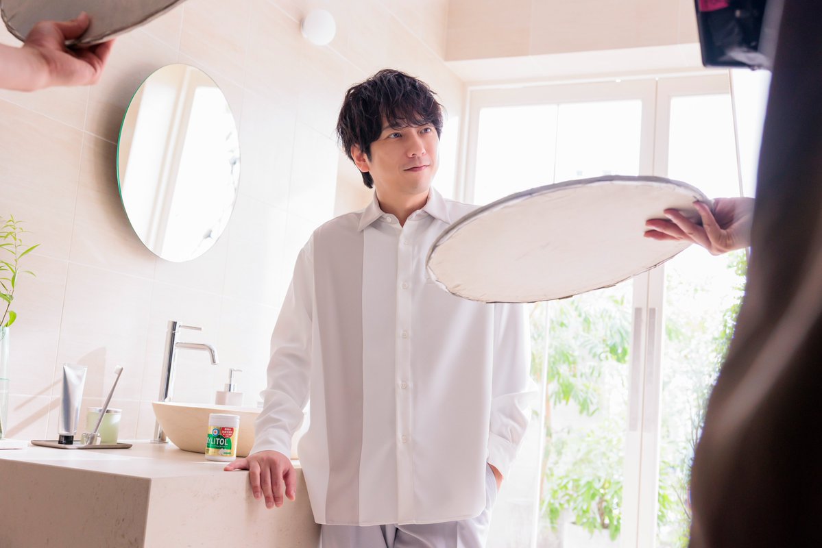 oricon's tweet photo. 二宮和也、欲しい技術は《速読TEC》📖
「『VIVANT』もわけわかんなくなっちゃう」
https://t.co/S9KM9NtwFJ
⠀
ロッテ『キシリトール』
新ブランドアンバサダー就任＆CM出演 https://t.co/Iywn1NqpoZ