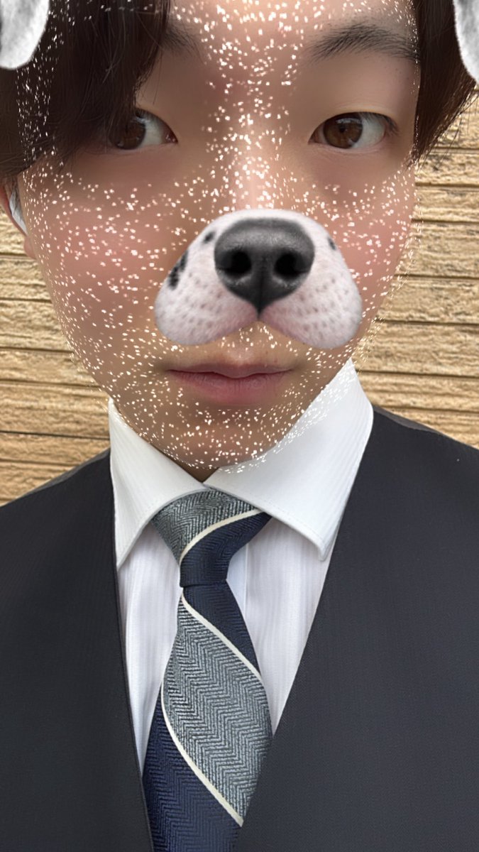 yuuga_espada's tweet photo. おはよう！
今日から金曜まで東京の方いない😭
スーツで失礼笑 https://t.co/XEM5xnsAgu