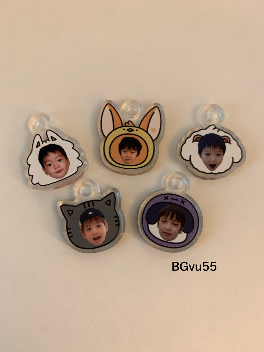 BGvu55's tweet photo. TXT <STEAL THE WIND> IN SEOUL
         투바투 스윈콘 맞나눔합니당♡

일시 • (11월 14일~11월15일)
수량은 50개 입니당!

인증 • ♡ rt

맞나눔 원하시는 분은 
멘에 나눔 물품 적어주세용 
편하게 뎀 주세용!

#스윈콘 #투바투 #모아 https://t.co/nzsBEN1Q9Y