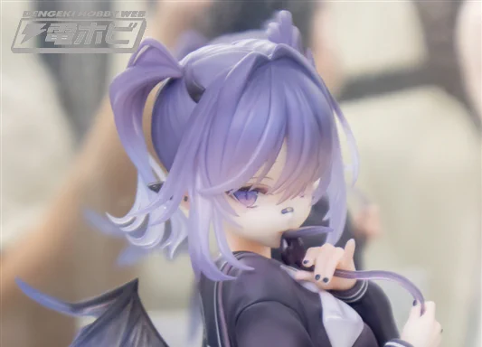 電撃ホビーウェブ в X: „フィギュア展示 噛ミ癖ちゃん illustration by