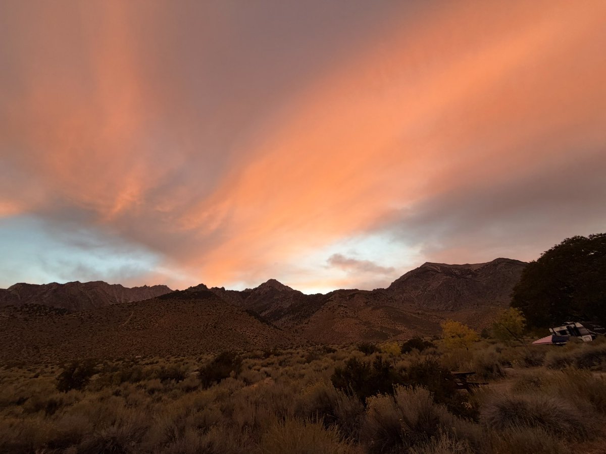 dv_folklores13's tweet photo. I was Pink Clouding this weekend #PinkClouding https://t.co/BhQ7xpFSft
