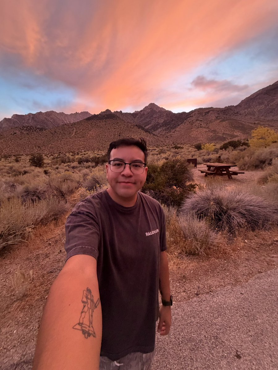 dv_folklores13's tweet photo. I was Pink Clouding this weekend #PinkClouding https://t.co/BhQ7xpFSft