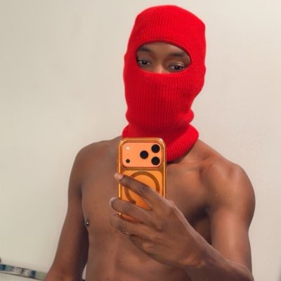either_orbro's tweet photo. #NewProfilePic https://t.co/YbgS8wUjXn