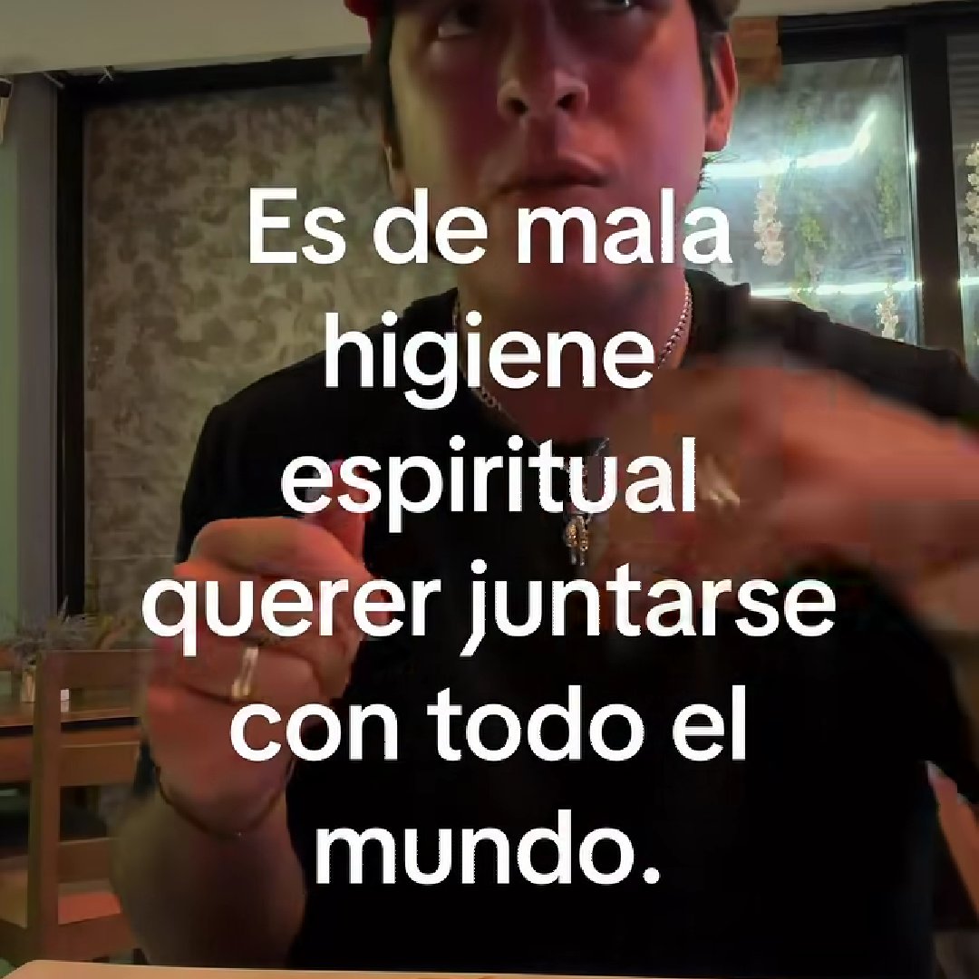 iamaleee_sl's tweet photo. pero después yo soy la "antisocial", https://t.co/Nww7nd4HQW