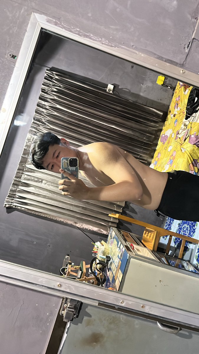 ApoloGize39's tweet photo. กินจนพุงออกแล้ววววว 💦🤭 https://t.co/eARQCDVDuB
