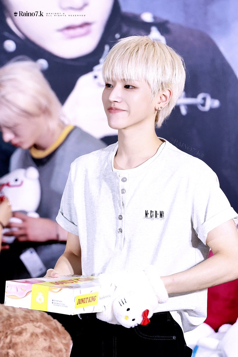 DRain_1022's tweet photo. 【260705】MUSICART

#RIWOO #리우 
#BOYNEXTDOOR #보이넥스트도어 https://t.co/xQYOOkLXMz