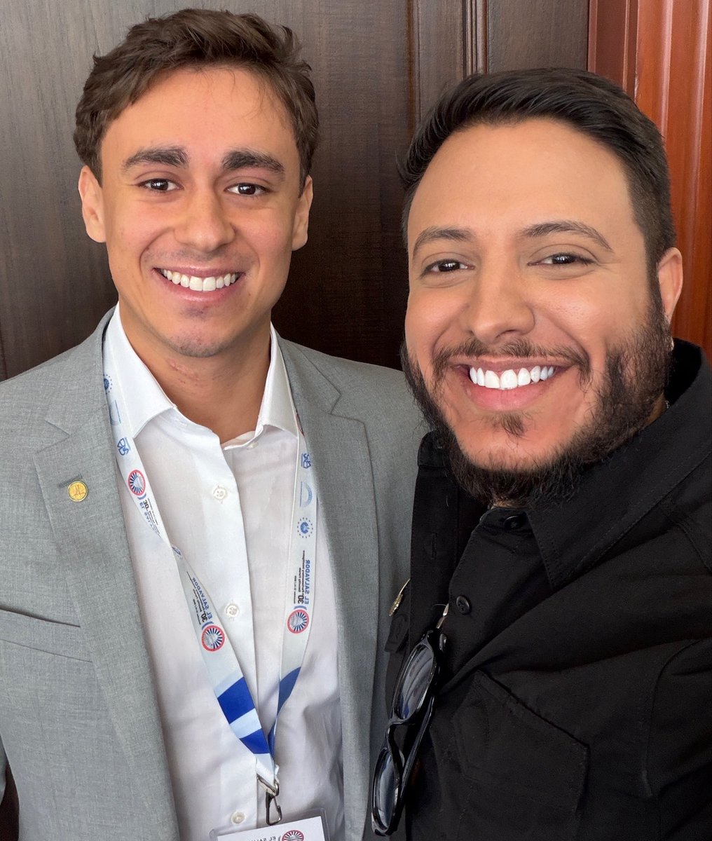 eduardomenoni's tweet photo. 🇧🇷 Felicito a mi amigo patriota @nikolas_dm por su gran victoria al convertirse en el Diputado más votado de Brasil con más de 3 millones de votos. Brasil gira a la derecha. https://t.co/ftmNoCpuiQ