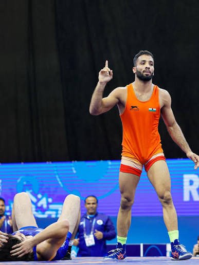 SportzDaily_IN's tweet photo. Kumkum Mohod &amp; Sujeet Kalkal become the first-ever recipients of the Jaspal Rana Award and Raja Randhir Singh Award for their outstanding performances at the Aichi-Nagoya Asian Games! 

Two champions. Two historic award

#KumkumMohod #SujeetKalkal #AsianGames #TeamIndia https://t.co/4q0H2Og7FW