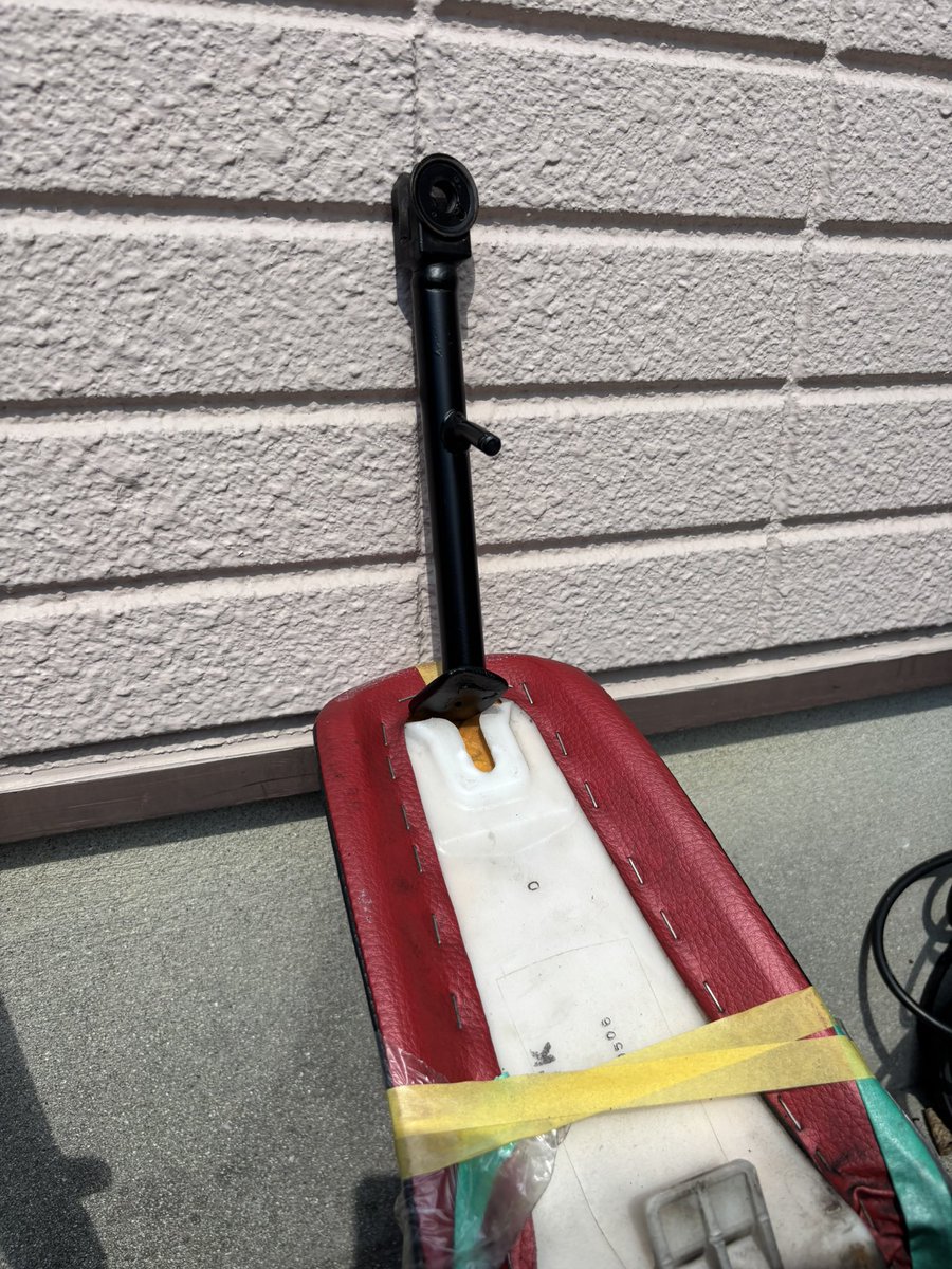 motaco821's tweet photo. 2液式ウレタン缶スプレー(デイトナ製)只今天日にて絶賛硬化中‼️ https://t.co/Tf9LJyvSfO