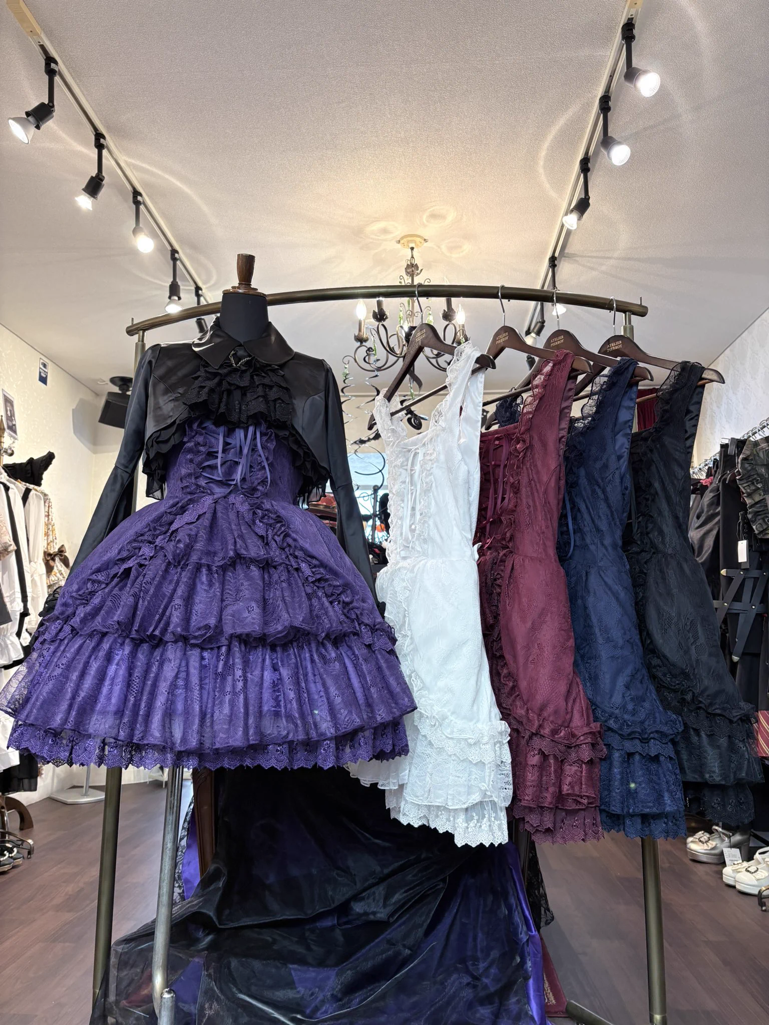 アトリエピエロ　ジャンパースカート 🎪ATELIER-PIERROT大阪店🎪 on X: 