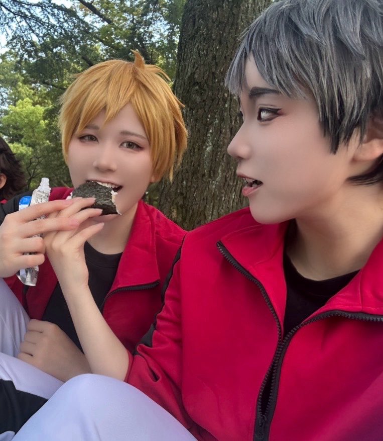 HIno__o0O's tweet photo. ※cosplay

ハイキュー！！ / 宮侑 宮治

宮兄弟Happybirthday🎉

ツム ▶ @ritsumaru_2525 
サム ▶ ひの

 #宮兄弟生誕祭2026 https://t.co/CdtucNKOpx