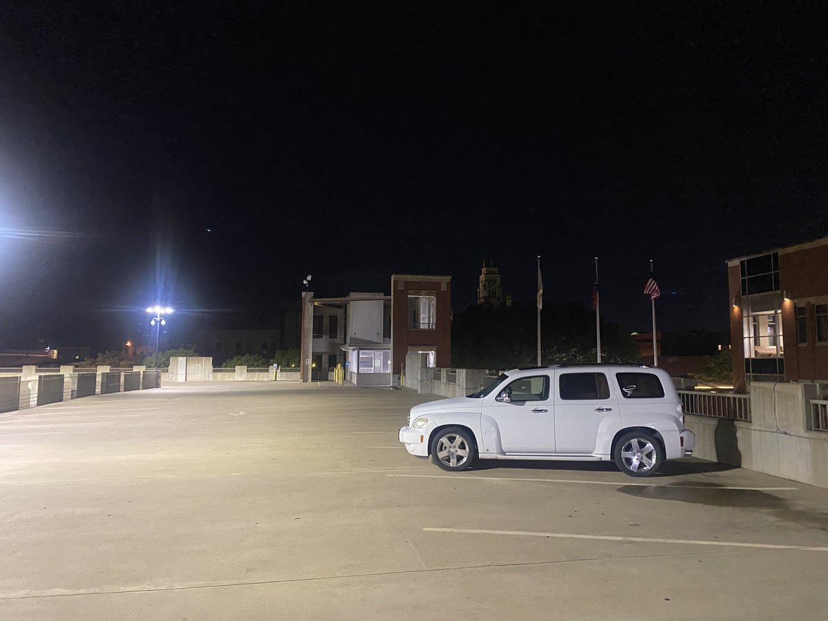 DTMWeatherVideo's tweet photo. SCC Night VIBEZ (10/04/2026) Waxahachie, Texas  #mycar #chevyhhr #stormchasingchevy https://t.co/pryFpV5684