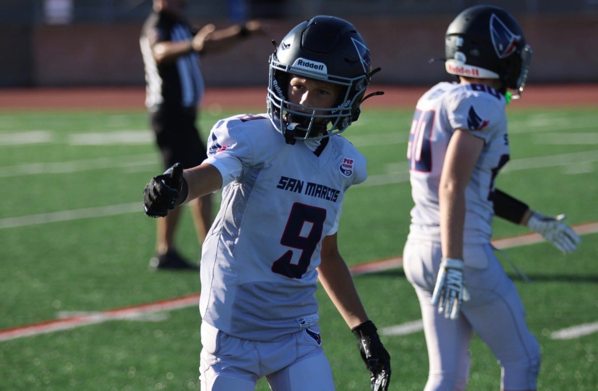 bentleyberman32's tweet photo. Touchdown yesterday against LCC! 
#LRN400 #LRNRECRUIT @CoachLanceo  @CoachrunLRNeast  @LANCEOSRN  @LRN400 #CLASSOF2027 #CLASSOF2028 #CLASSOF2029 #CLASSOF2030 #CLASSOF2031 #CLASSOF2032 #LRN400 #football #STUDENTATHLETE #HSPREPS #GrowthMindset #IAMELITE #MENTORING @MaxPreps @sixstarfootball #missionhills #student #sports