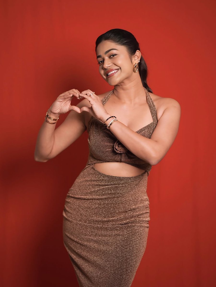 ursniresh's tweet photo. Payal Radhakrishna Latest Captivating Clicks
#Payal #PayalRadhakrishna https://t.co/hfR727lBal