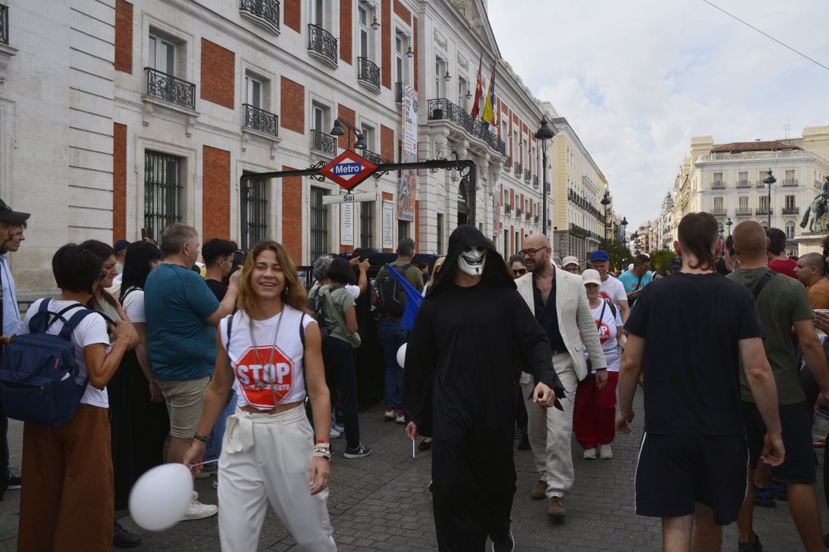 cordeiro's tweet photo. Los ecos de la marcha de la longevidad aún retumban en Madrid...nos vemos en el próximo International Longevity Summit 2027....donde la vida vence a la muerte !!
#longevidad #ilsmadrid https://t.co/vE68u4SjXH