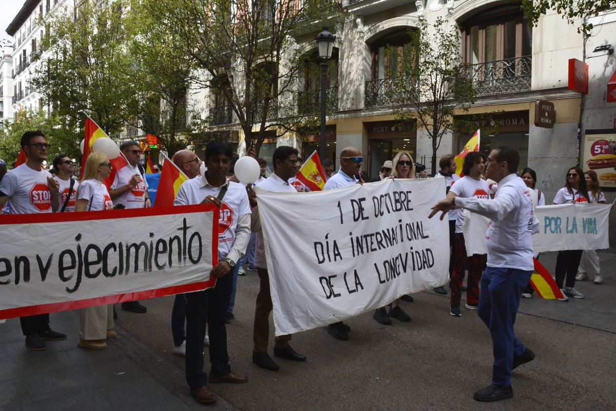 cordeiro's tweet photo. Los ecos de la marcha de la longevidad aún retumban en Madrid...nos vemos en el próximo International Longevity Summit 2027....donde la vida vence a la muerte !!
#longevidad #ilsmadrid https://t.co/vE68u4SjXH