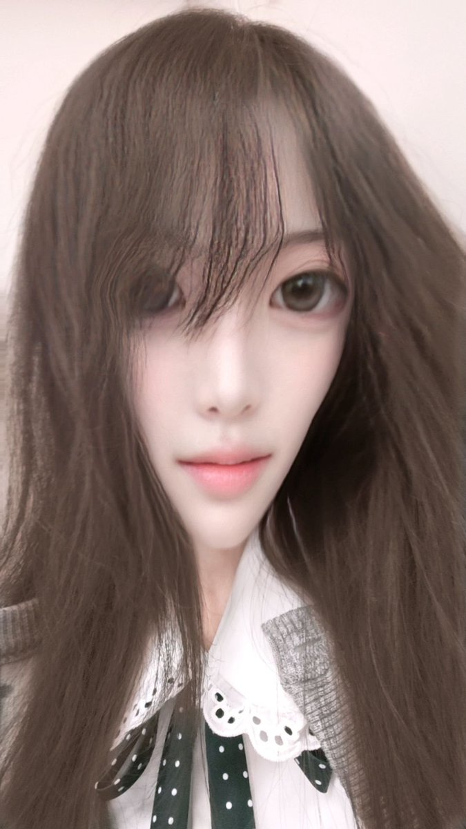 sanyuyeah's tweet photo. 有点还原美貌了。 https://t.co/tJIsvbmjWg