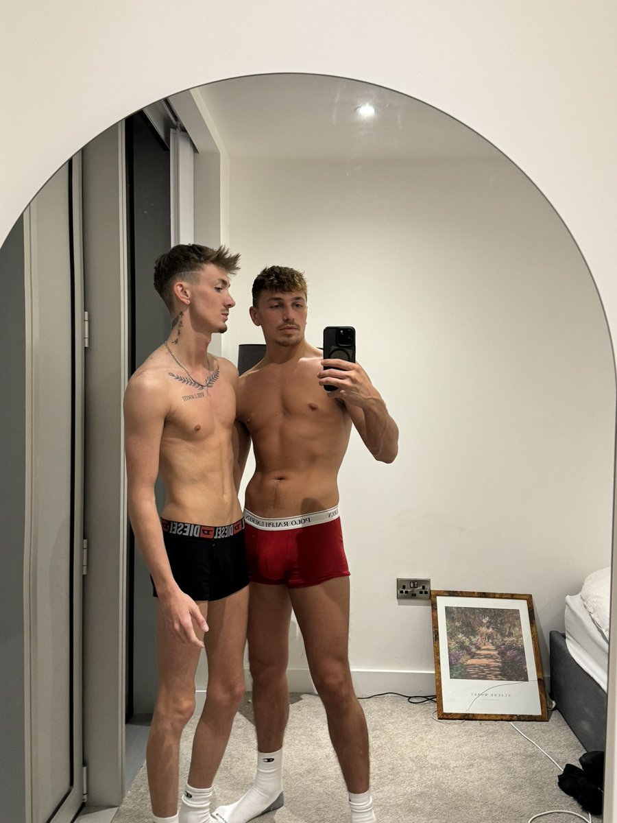 harrz03's tweet photo. i just posted the full tape for free 😈
limited discounts💦
https://t.co/0j1V2gB0nd https://t.co/PboxcUlC8w