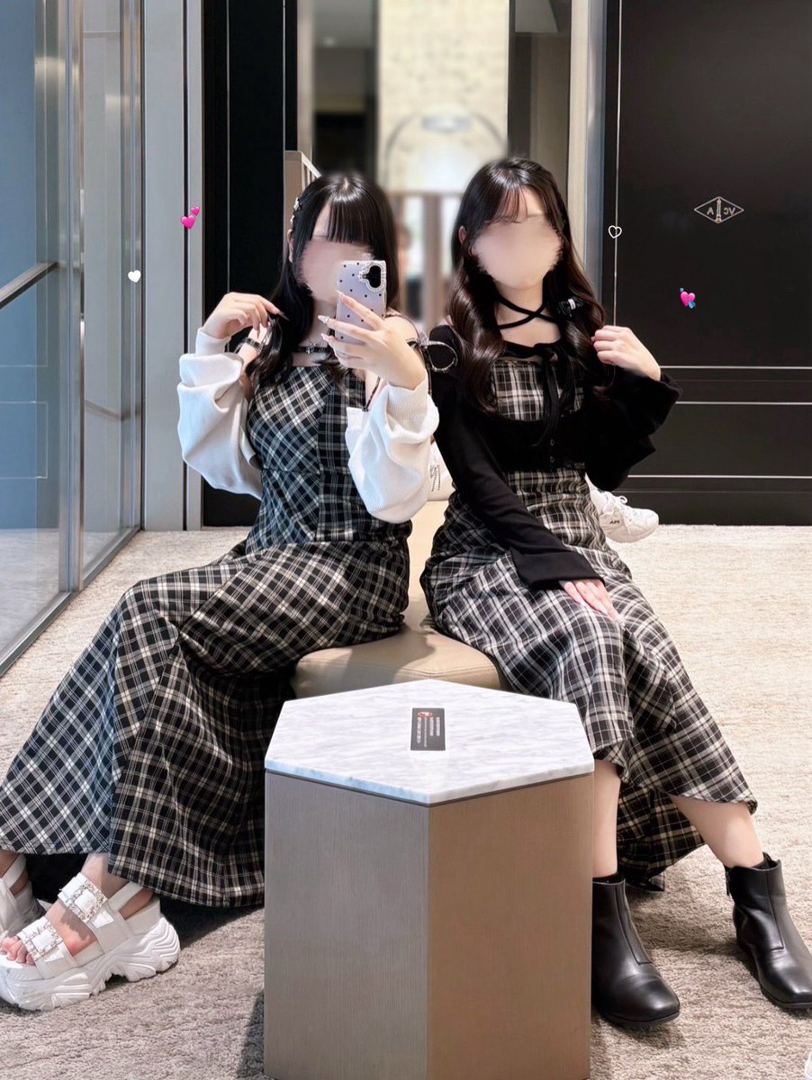 Ux__xU57's tweet photo. 欲張りになる 2人だけの秘密教えて꒷꒦♥꒷꒦꒷ https://t.co/WwKIff1eEu