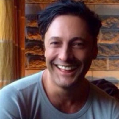 WikiLeaksQ's tweet photo. Simon the British whistleblower who reported evidence concerning Howard Lutnick, his links to Jeffrey Epstein, and Cantor Fitzgerald and BGC to the FBI in 2020–21 has been found dead, reportedly from "suicide." RIP to Simon and to all whistleblowers who have died too young.

The truth about Lutnick will never die

FOLLOW ME FOR THE NEXT INTEL DROP.