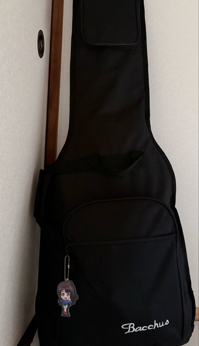 StrongTempura's tweet photo. 新しい部屋に引っ越す時に、一番大切なものは… ✨ https://t.co/yJuHNEpabW