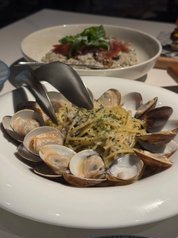 teodoracolin's tweet photo. I went out for lunch with my friend today, and it was so relaxing! The atmosphere was wonderful! 😊 https://t.co/XfhGDpCH77