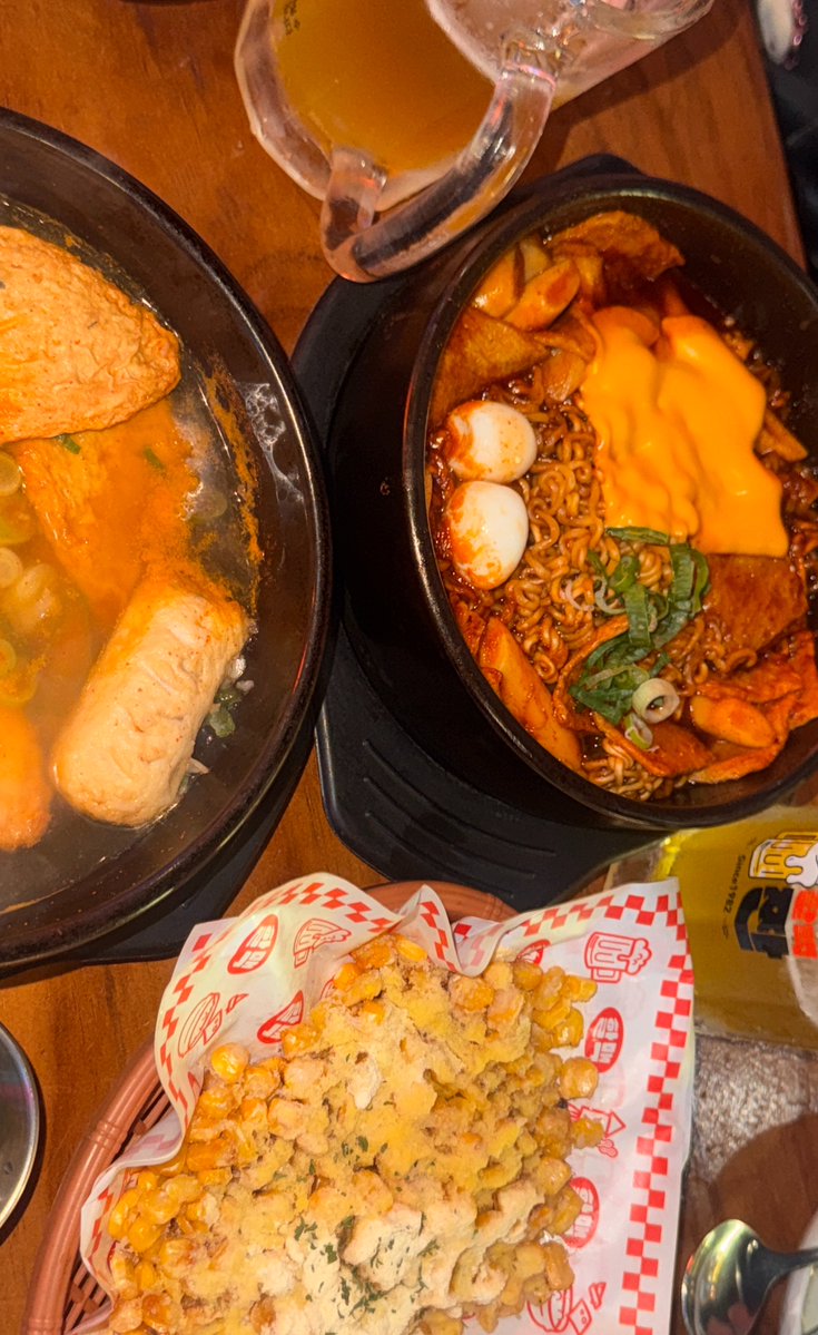 31_onx's tweet photo. 하룰라라석 가서 트친이랑 연석으로 즐겜햇어용🫰
진짜 너무너무 재밌게 봤당 😙 https://t.co/52ou0SmIQu