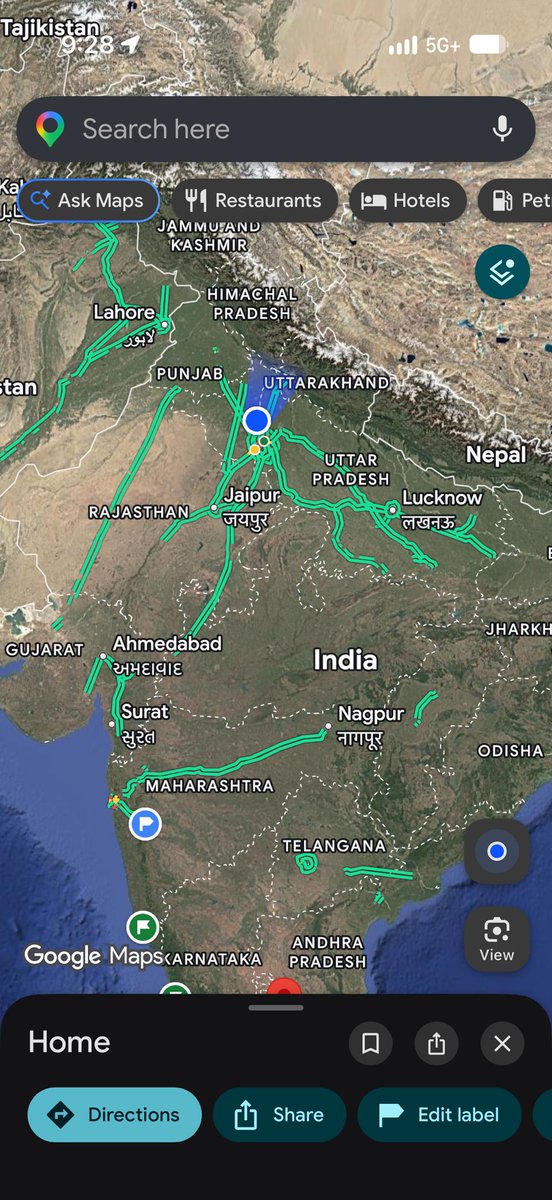 teacoffeeetc's tweet photo. The north vs south Infra gap is real - expressways. 

@ChristinMP_ someone needs to come to Delhi and see it. The number of new greenfield roads is insane. 

For KA, the central govt has put even the STRR into cold storage. https://t.co/Ph2mJnXQxX
