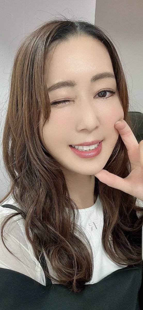 halna_kaomanko's tweet photo. あのライブ後から急におばさんおなぺにした子多すぎない？💕💕💕
#顔抜き
#おなぺ https://t.co/3DGbZVLLPl