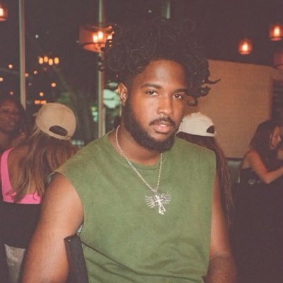 thatguycsquared's tweet photo. #NewProfilePic https://t.co/0HkCVWi16q