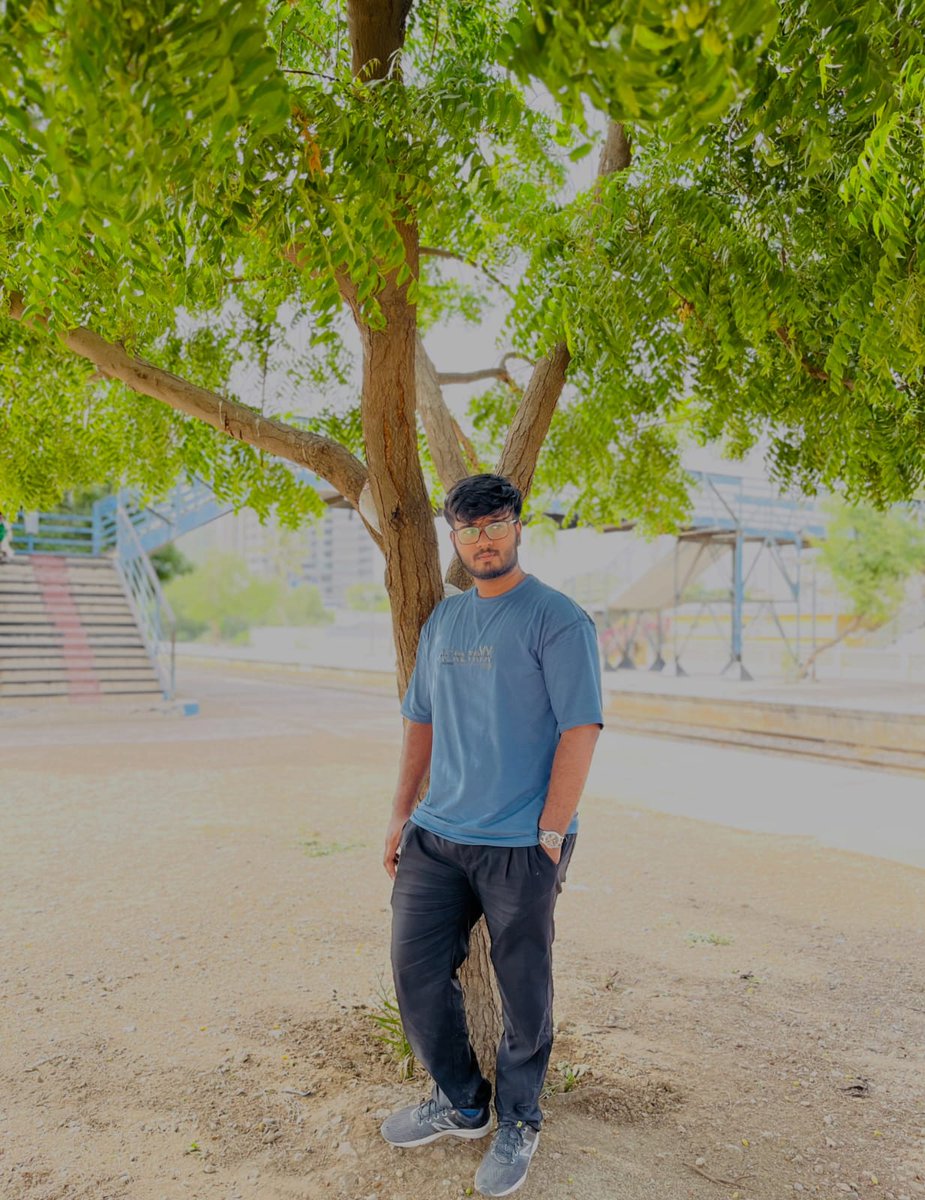 abdulhaditech's tweet photo. Nobody sees the 14 hours.

They see the launch.
They see the product.
They see the results.

And somehow, it becomes an “overnight success.”

But most of the real progress happens when nobody is watching.

Late nights.
Small wins.
A lot of doubt.
Then you wake up and do it again.

Still building.

If you're building something too, let's connect.