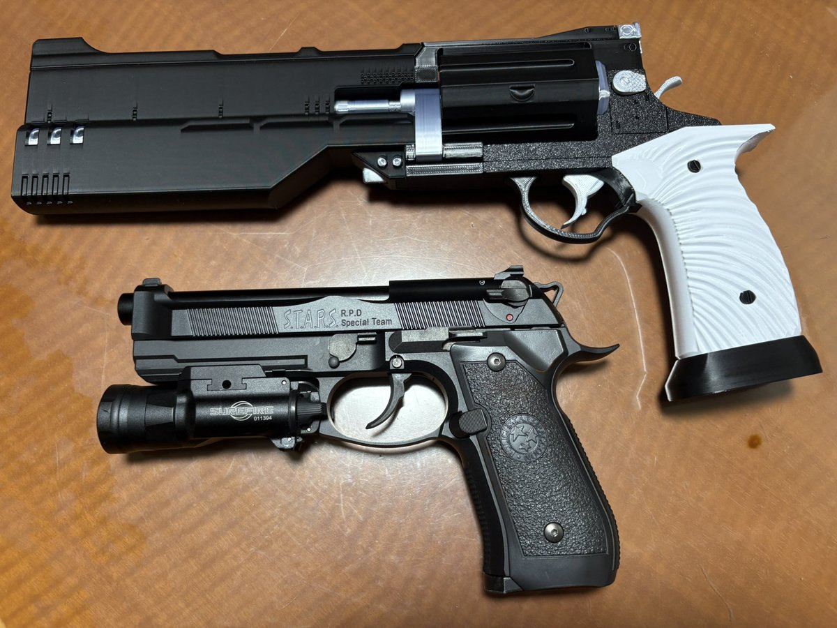 GS_weaponry tweet picture